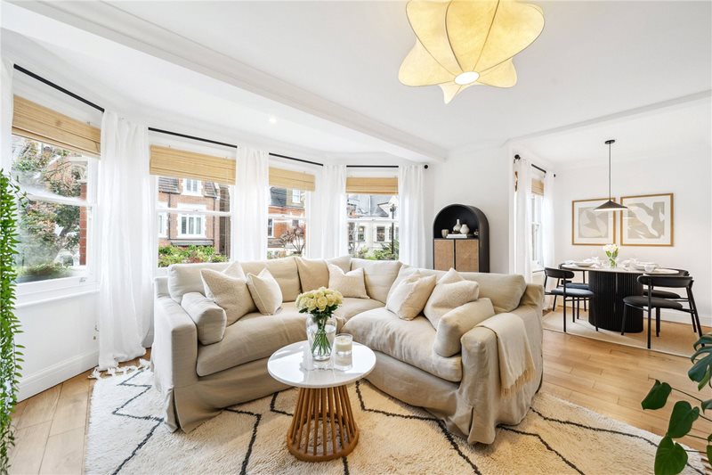 Deronda Road, London, SE24