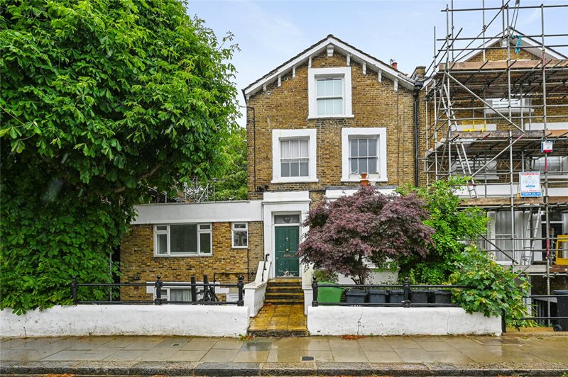 St Stephens Avenue, London, W12