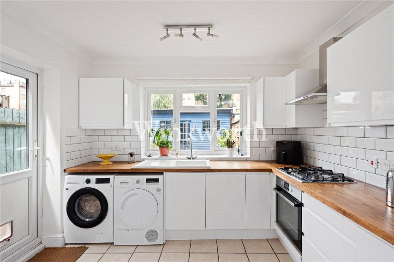 Salisbury Road, London, N4