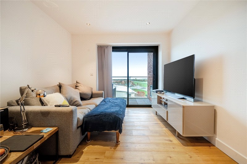 Kingman Way, Newbury, Berkshire, RG14