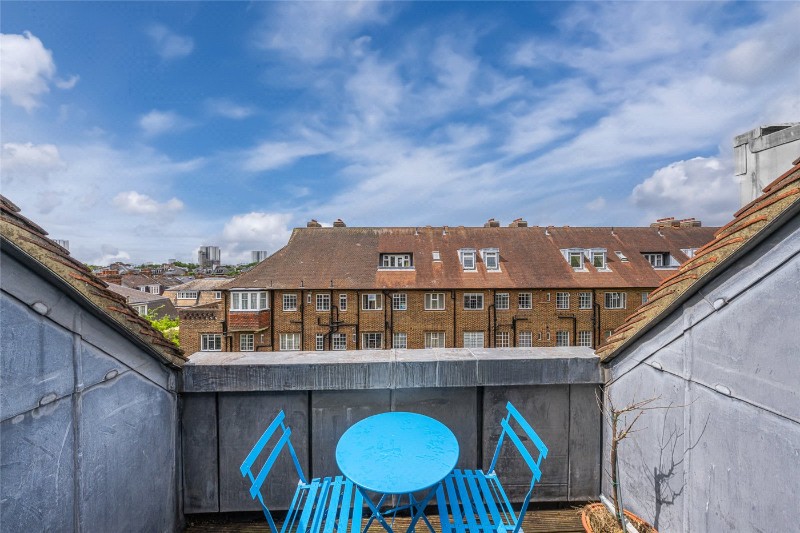 Tudor Close, London, NW3