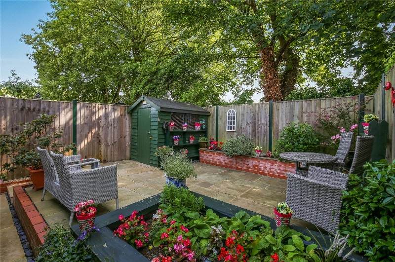 Eling Close, Winchester, Hampshire, SO22