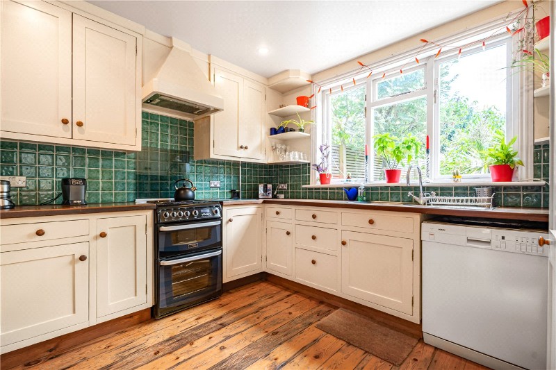Ridge Road, London, N8