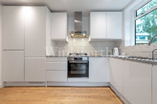 North End Road, London, NW11