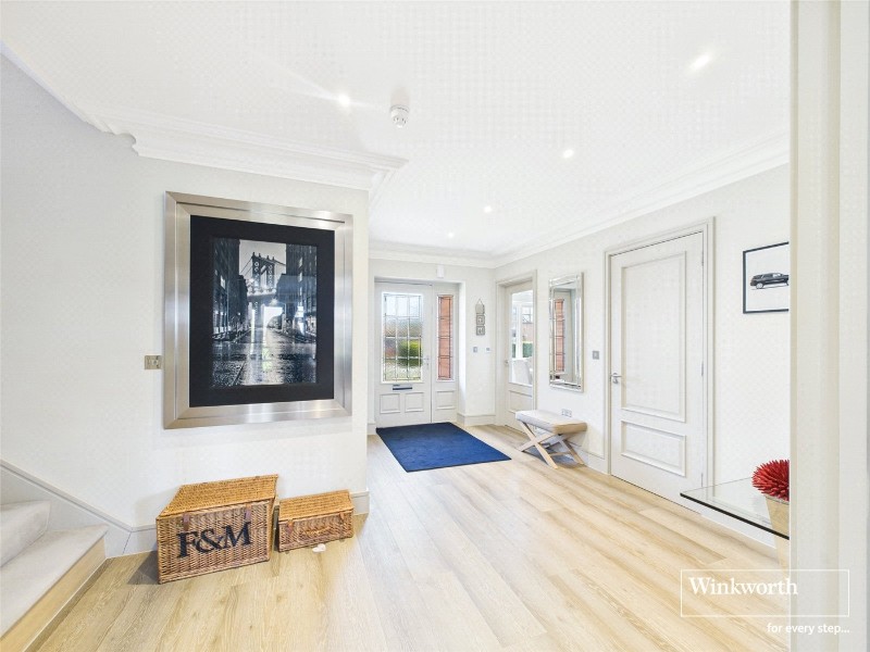 Sheffield Close, Pangbourne, Reading, Berkshire, RG8