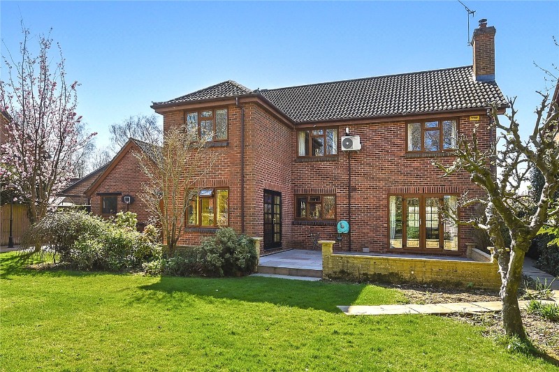 Barnfield Road, Petersfield, Hampshire, GU31