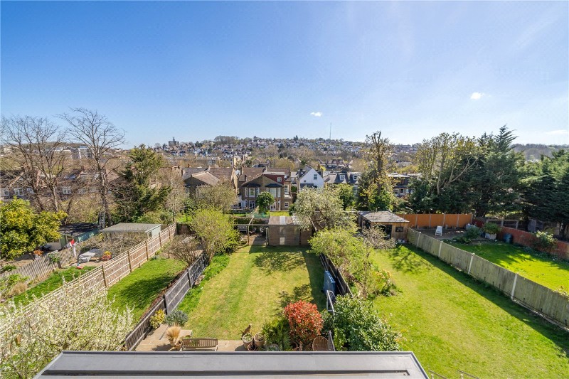 Overhill Road, East Dulwich, London, SE22
