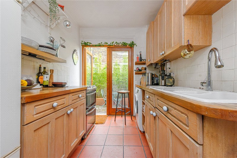 Bathurst Gardens, London, NW10