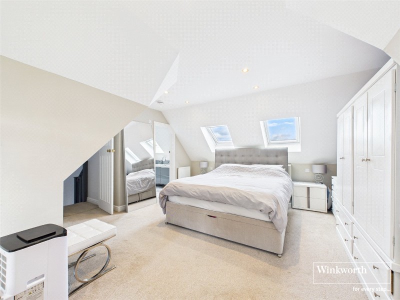 Oak Tree Road, Tilehurst, Reading, Berkshire, RG31