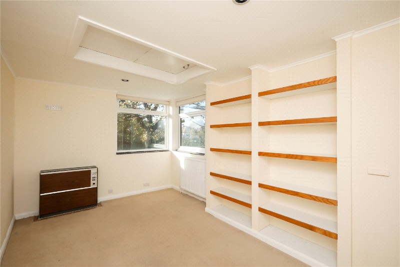 Carbery Avenue, London, W3