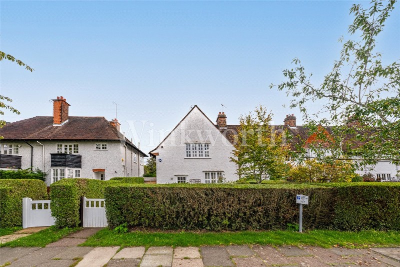 Asmuns Hill, London, NW11