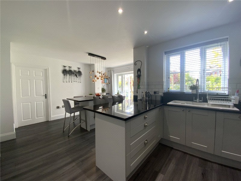 Fruitfields Close, Devizes, Wiltshire, SN10