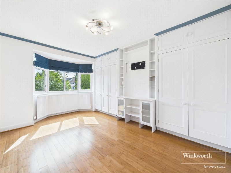 Great North Way, Hendon, London, NW4