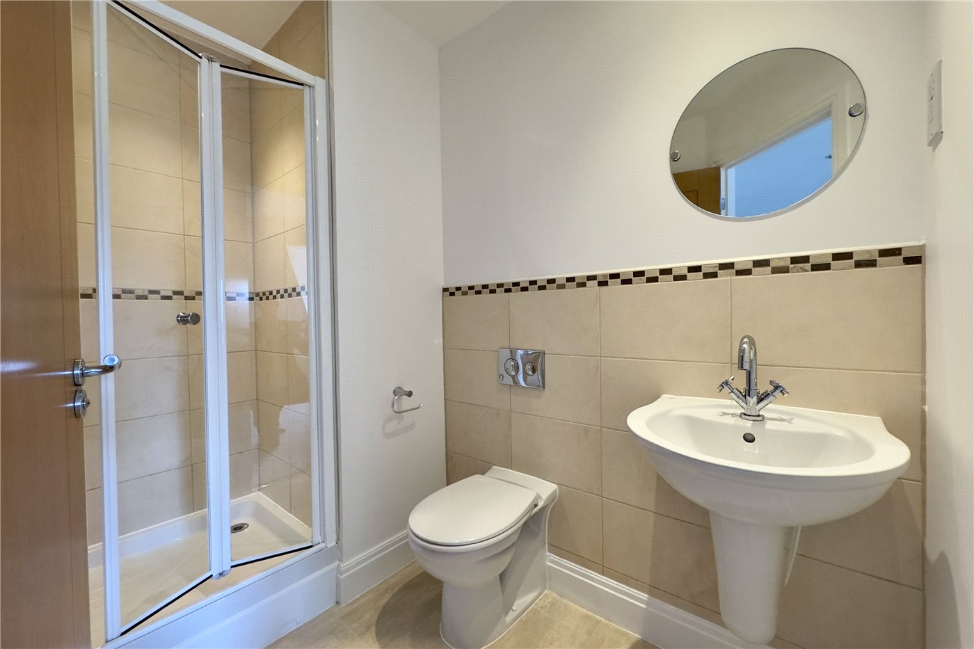 Bed 1 Ensuite