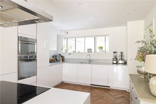 Pakefield Mews, London, SW2