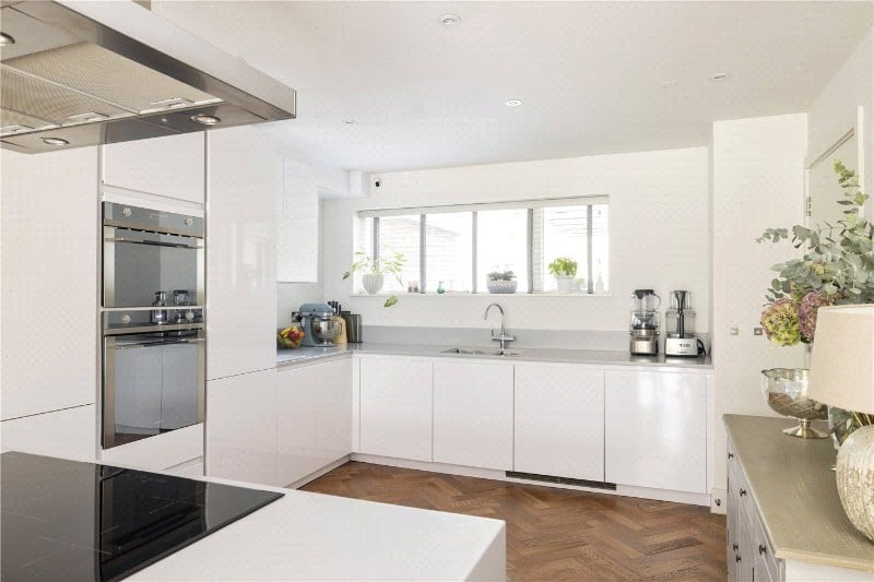 Pakefield Mews, London, SW2
