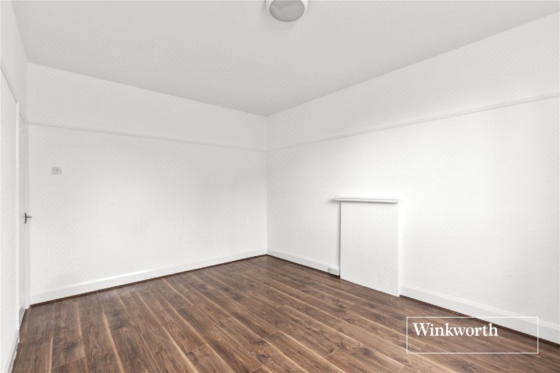 Sussex Ring, Woodside Park, London, N12