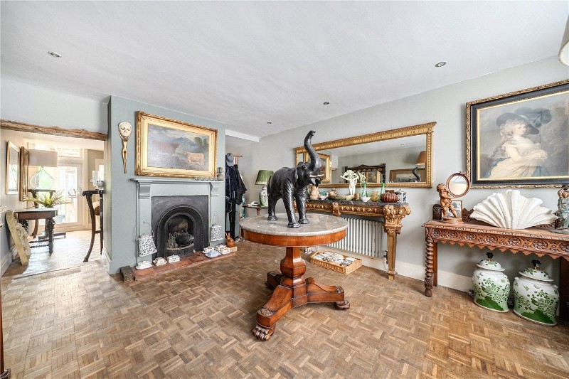 High Street, Ramsbury, Marlborough, Wiltshire, SN8