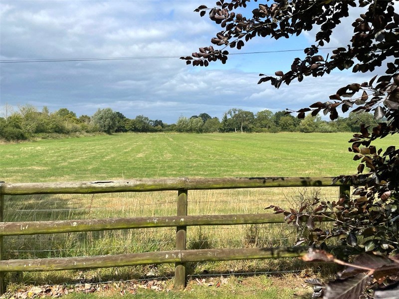 High Street, Worton, Devizes, Wiltshire, SN10