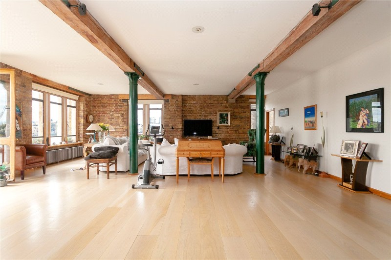 Estate & Letting Agents in Shoreditch, E1 Houses & Flats for Sale and