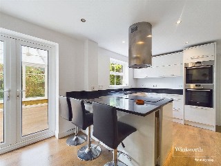 Duchess Close, Crowthorne, Berkshire, RG45