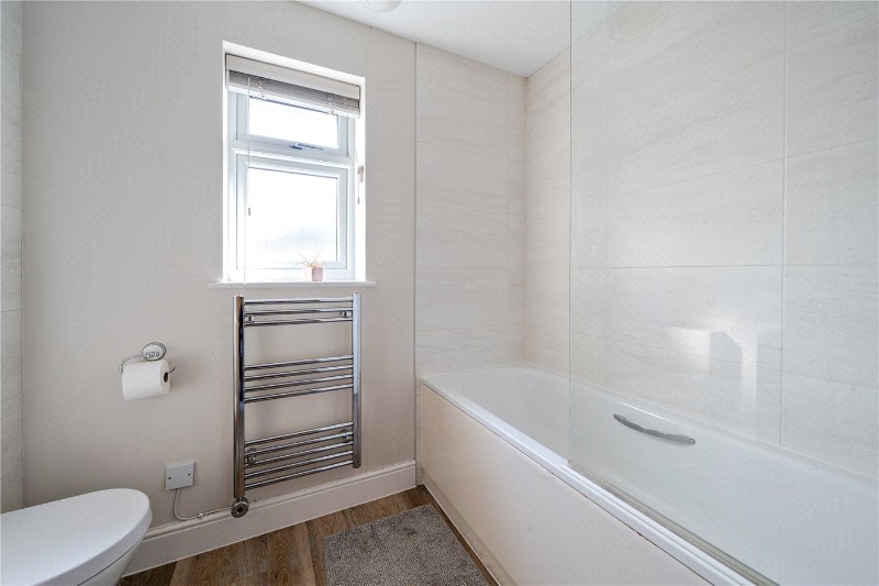 Towns End Gardens, Farnham, Surrey, GU9