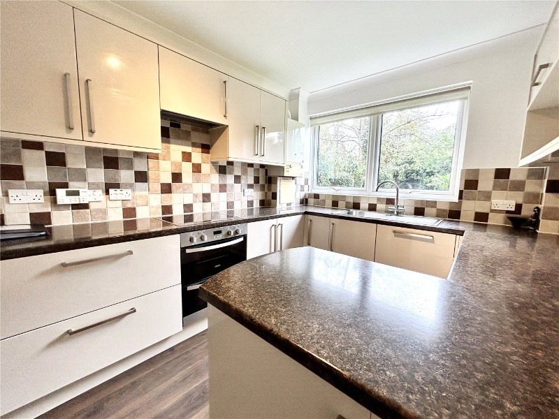 West Cliff Road, Bournemouth, BH4