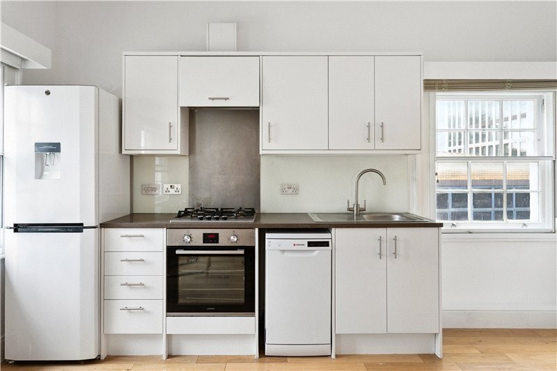 Wandsworth Road, London, SW8