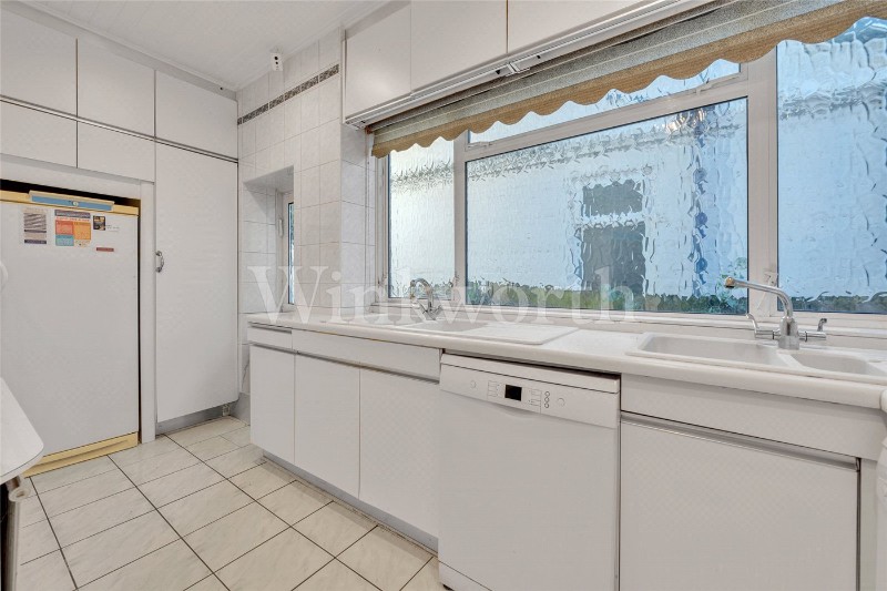 Middleton Road, London, NW11