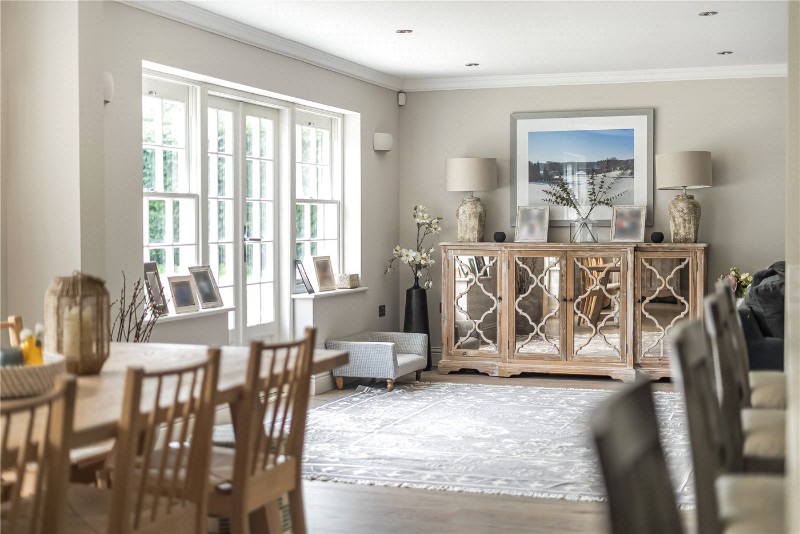 Searle Road, Farnham, Surrey, GU9