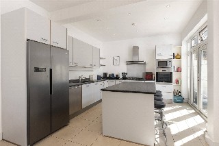 Rayners Road, London, SW15