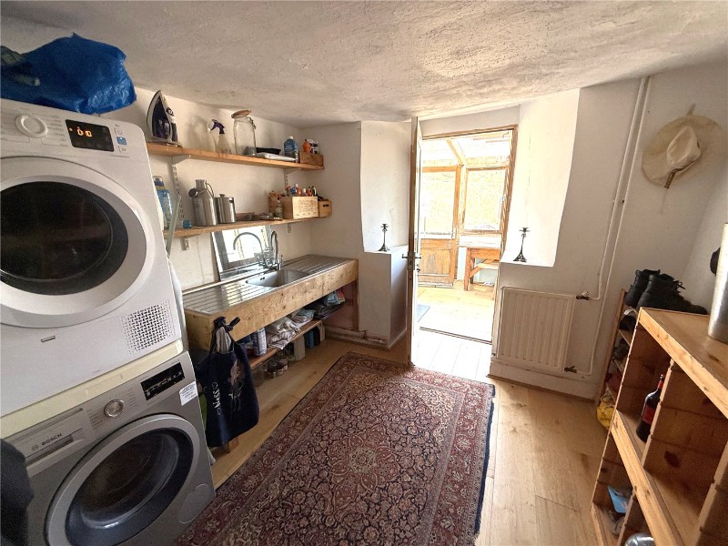 Cheriton Fitzpaine, Crediton, Devon, EX17