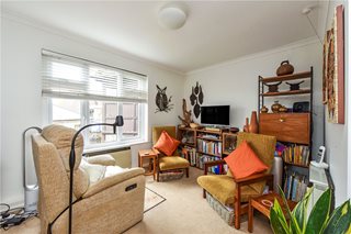 Hylton Road, Petersfield, Hampshire, GU32