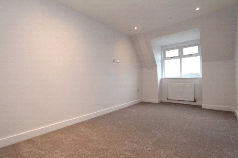 Lymington Road, Highcliffe, Christchurch, Dorset, BH23