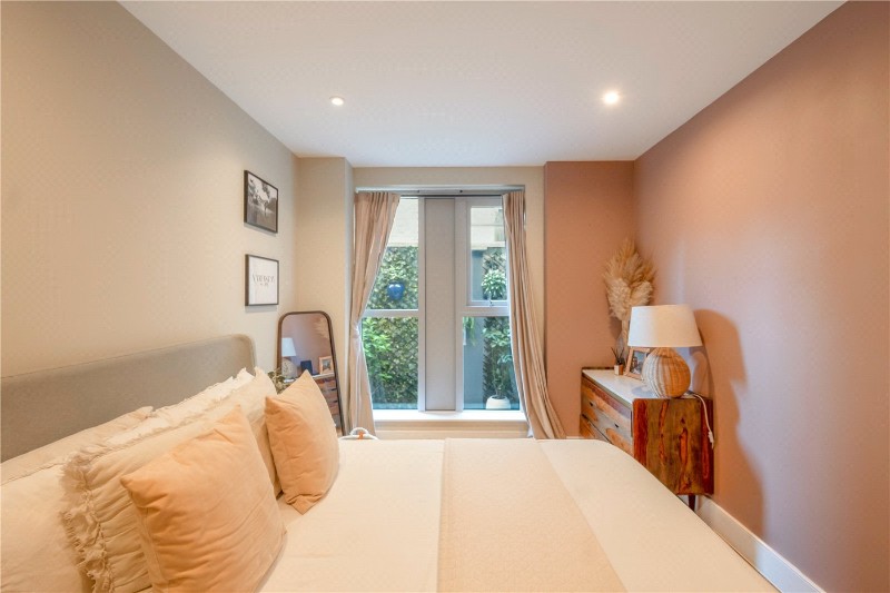 Crystal Palace Road, East Dulwich, London, SE22