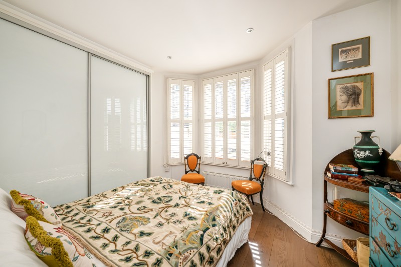 Chesterton Road, London, W10