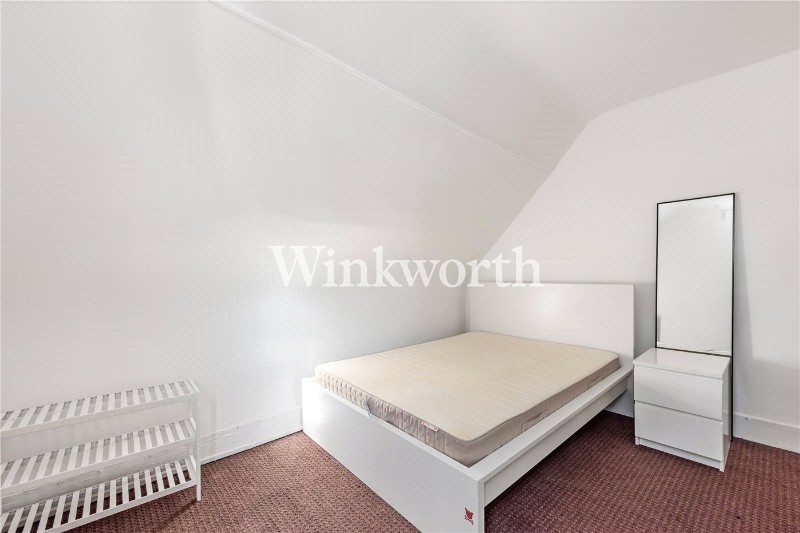 Clinton Road, First Floor Flat, London, N15