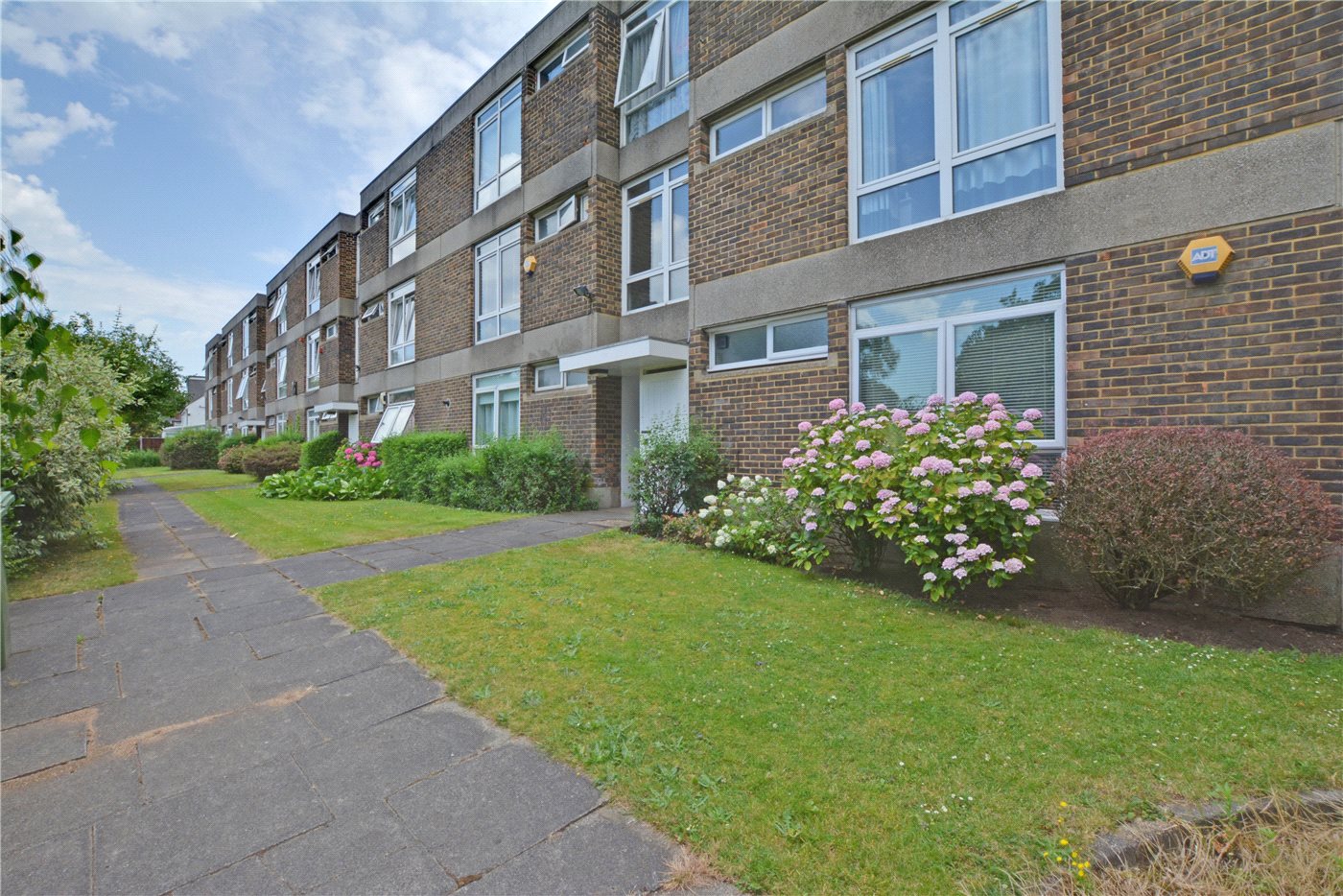 Rear Communal Garden