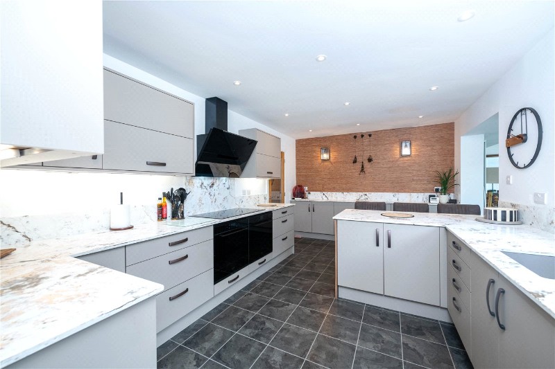 Dorchester Avenue, Bourne, Lincolnshire, PE10