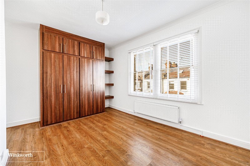 Alkerden Road, London, W4