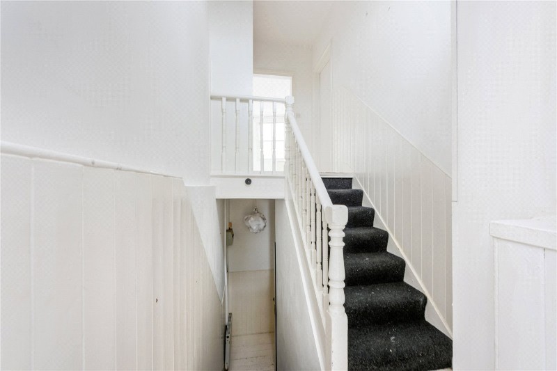 Goldsmiths Row, London, E2