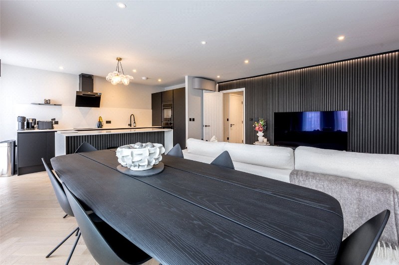 Wingate Square, Clapham, SW4