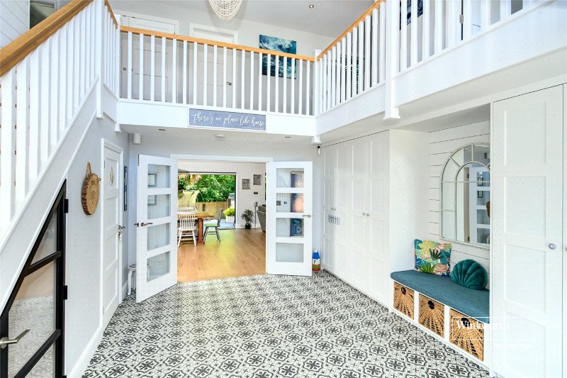 Bute Drive, Highcliffe, Christchurch, BH23