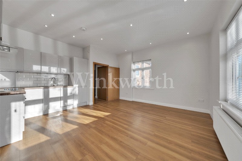 Templars Avenue, London, NW11