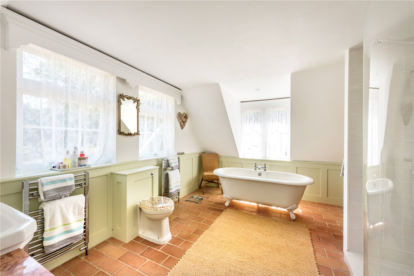 En Suite Bathroom