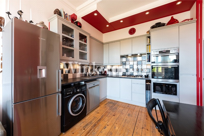 Queens Drive, London, N4
