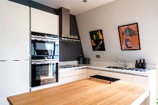 Palace Road, London, SW2