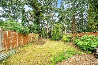 Mandarin Drive, Newbury, Berkshire, RG14