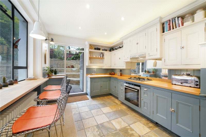 Mount View Road, London, N4