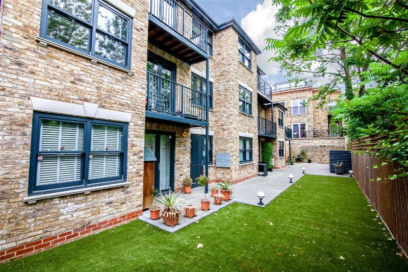 Gordon Close, Archway, London, N19